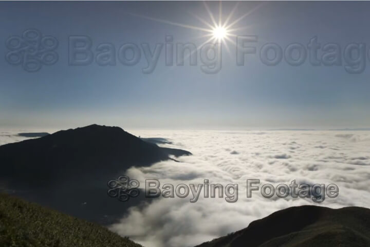台北大屯山日出與雲海