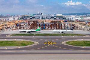 桃園機場(第三航廈)